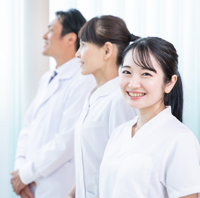 笑顔の女性
